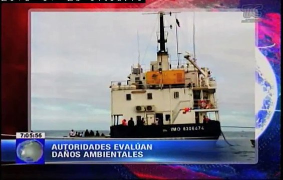 Carguero encalló en las Islas Galápagos