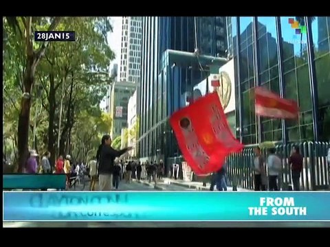 Ayotzinapa protesters demand that investigation continues