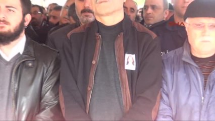 Antalya'da Kanserden Ölen Polis Toprağa Verildi