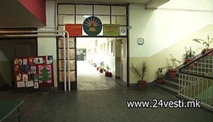 SVETLE NEMA PLATA ZA NASTAVNICITE STO STRAJKUVAAT 29 01