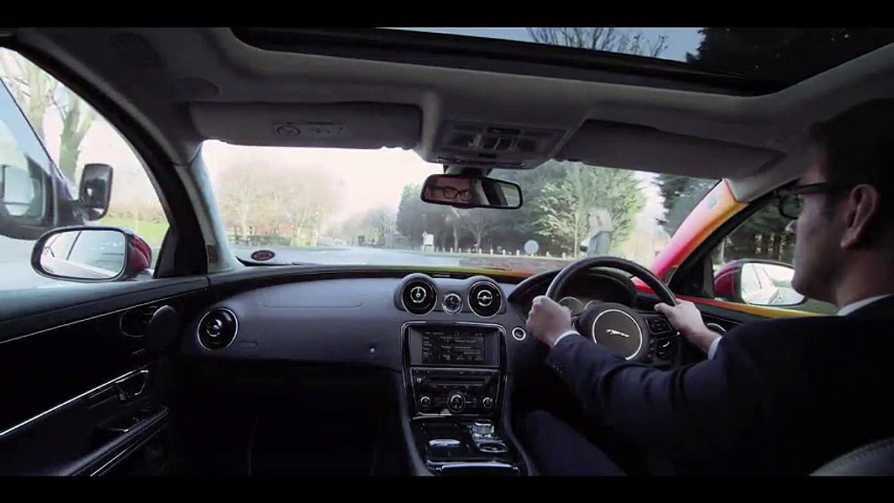 La technologie "Bike Sense" Jaguar minimise les risques d’accidents avec les deux-roues