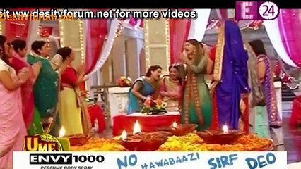 God-Bharayi Par Akshara Ki Aakhein Huyi Nam – Yeh Rishta Kya Kehlata Hai