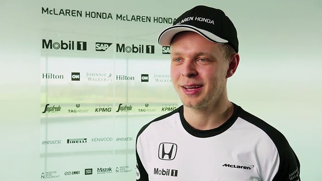 KEVIN MAGNUSSEN - McLaren-Honda MP4-30 Launch 2015