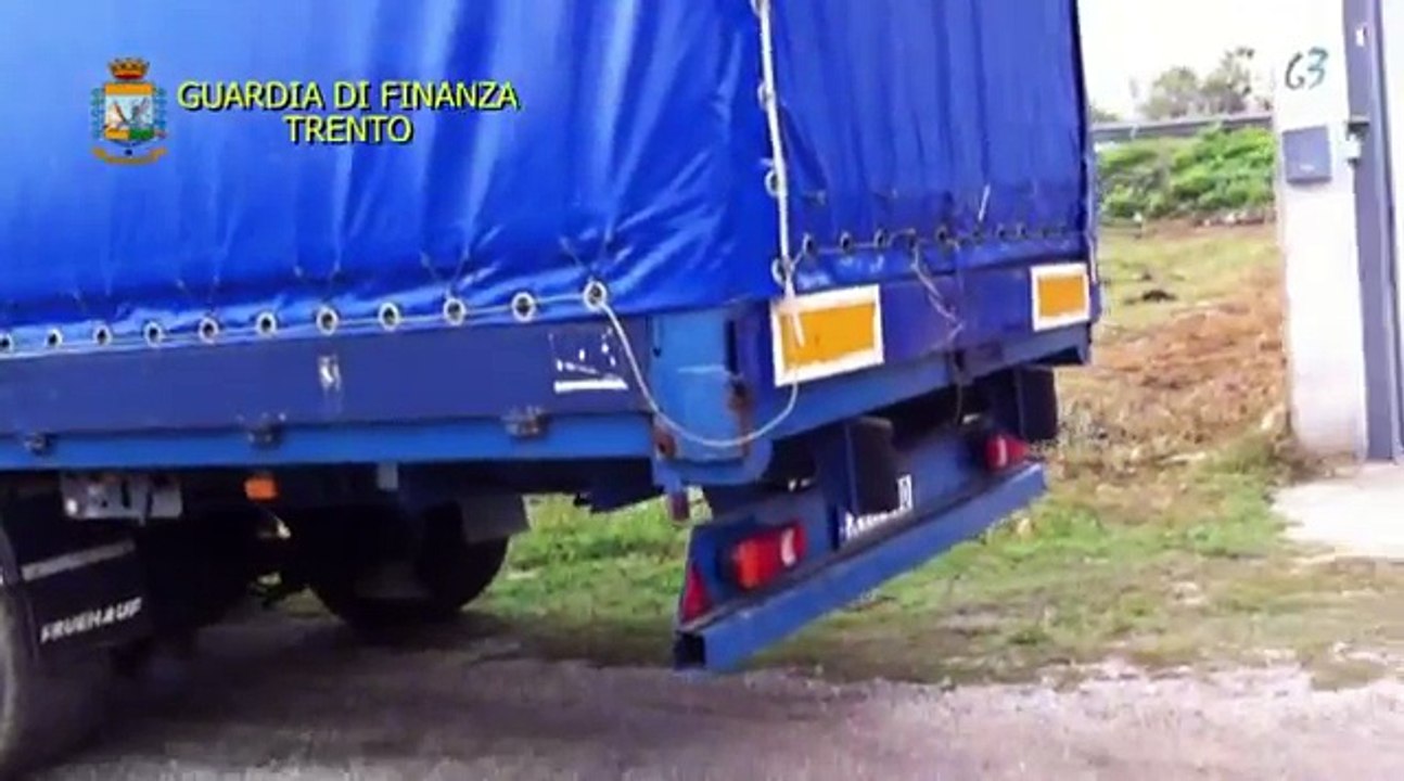 Trento - sequestrate oltre 16 tonnellate di sigarette di contrabbando