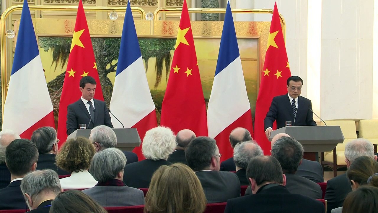 Valls fala em reequilíbrio do comércio entre Ch...
