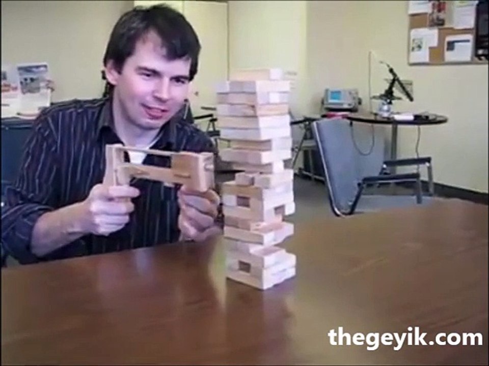 Bir garip jenga