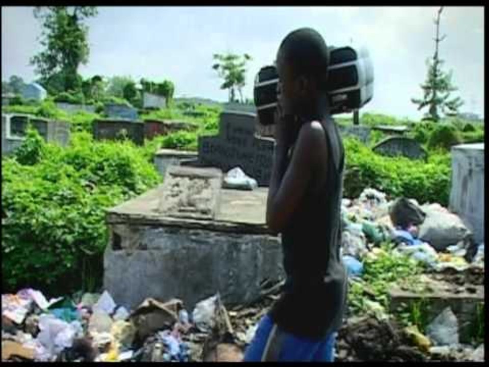 Manu Chao - Politik Kills (Short Version) (HD)