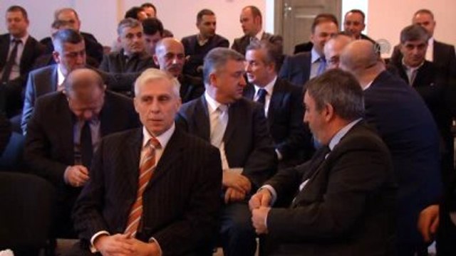 Gümrük ve Ticaret Bakanı Canikli, Türk İş Adamaları ile Bir Araya Geldi