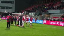 'Wie niet springt is een mof!' (MVV-Almere 16-1-2015)