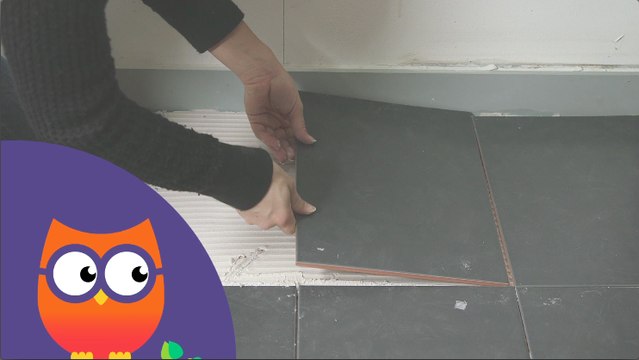 Comment poser du carrelage au sol (Ooreka.fr)