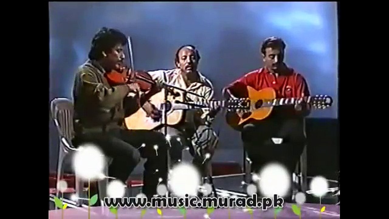 Violin Instrumental Ustad Raees Khan PTV Hum Ne Jo Phool Chune Naseem Begum A Hameed Saheli