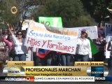 Profesionales marchan contra la inseguridad en Falcón