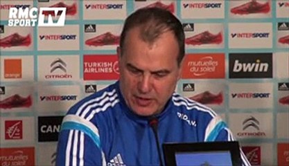 Marcelo Bielsa arremetió contra el periodismo en su última conferencia (VIDEO)