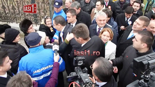 Victor Ponta mai frumos ca Mickey Mouse - Iasi 24 ianuarie 2015