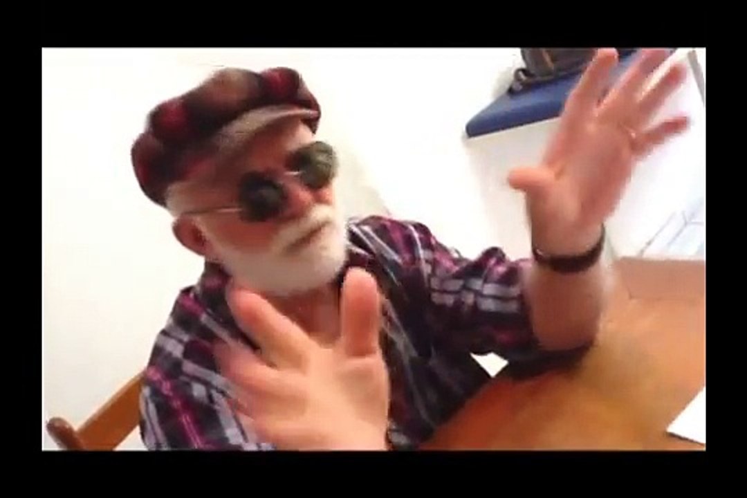 Biliu de Campina visita o memorial de John Lennon nos EUA