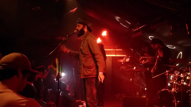 Protoje & The Indiggnation aux passagers du zinc - dread (live)