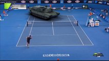 Novak Djokovic face à un Tank en demi-final : seul adversaire digne de ce nom!