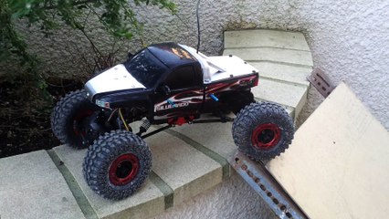 4x4 radio comandé "punisher" 4 roues directionnelles