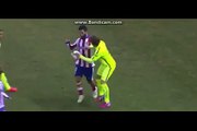 Arda Turan hakeme ayakkabı fırlattı