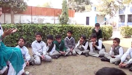 Aao Kuch Pal Amman Ki Baat Krte Hain..