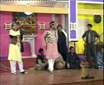Pakistani Punjabi Stage Drama - Funny Stage Qawali(4)