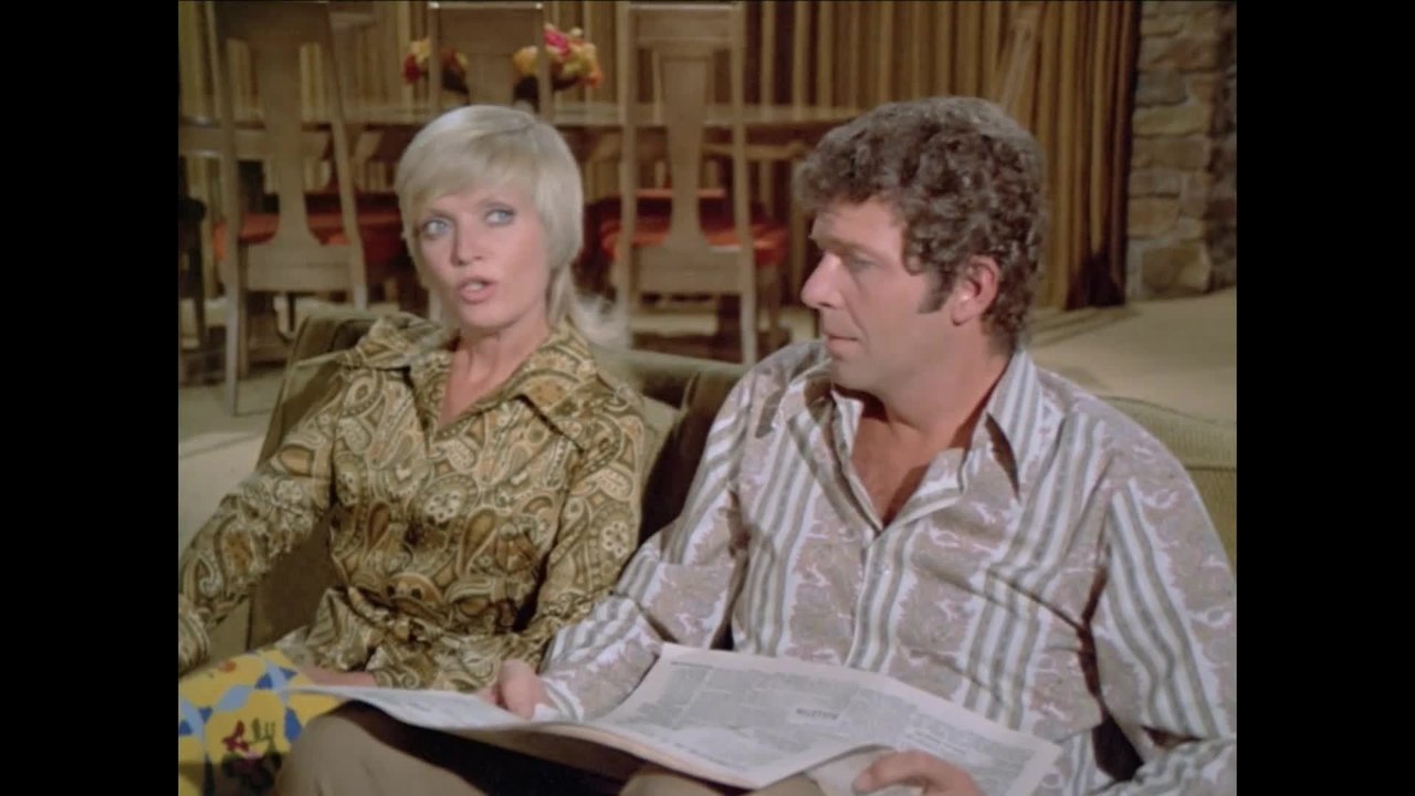 Danny Trejo - Snickers Brady Bunch Commercial (English) HD