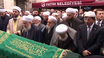 Davutoğlu Mahmut Efendi’nin kardeşinin cenazesinde