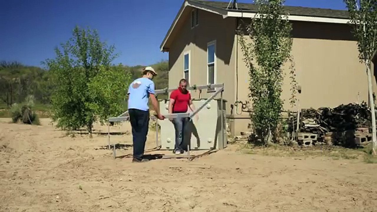 [ Focused Sun ] Installation Timelapse of hybrid solar panels.