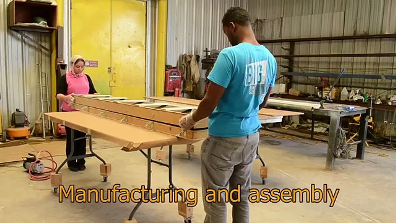 [ Focused Sun ] Low-cost hybrid solar panel captures four times the energy of conventional panels.