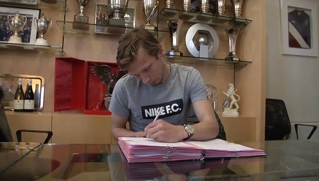 Club House - Signature de Clément Chantôme [Extrait]