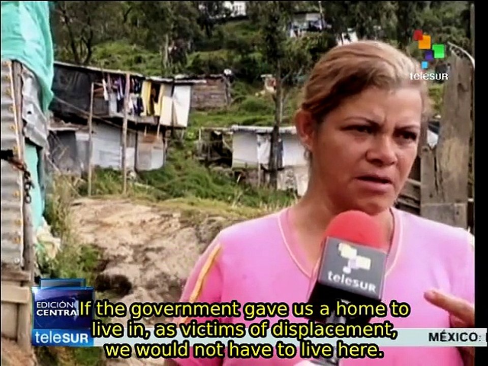 Colombia: Communities displaced by violence demand decent housing