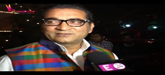 Tải video: Indian Singer Abhijeet Bhattacharya @ Bappi Lahiri's 37th Marriage Anniversary Bash