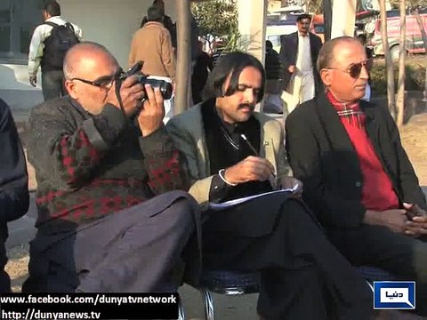 Dunya News - Imran Khan demands reduction in petrol, energy prices