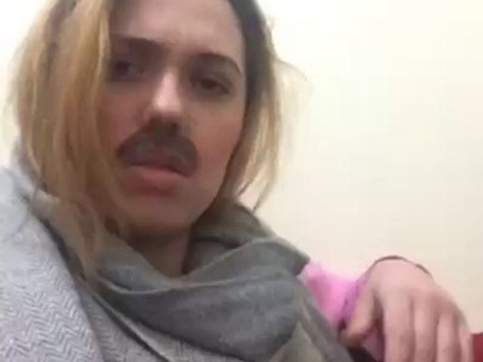 Ne konuştun la garıyla? - dubblaj