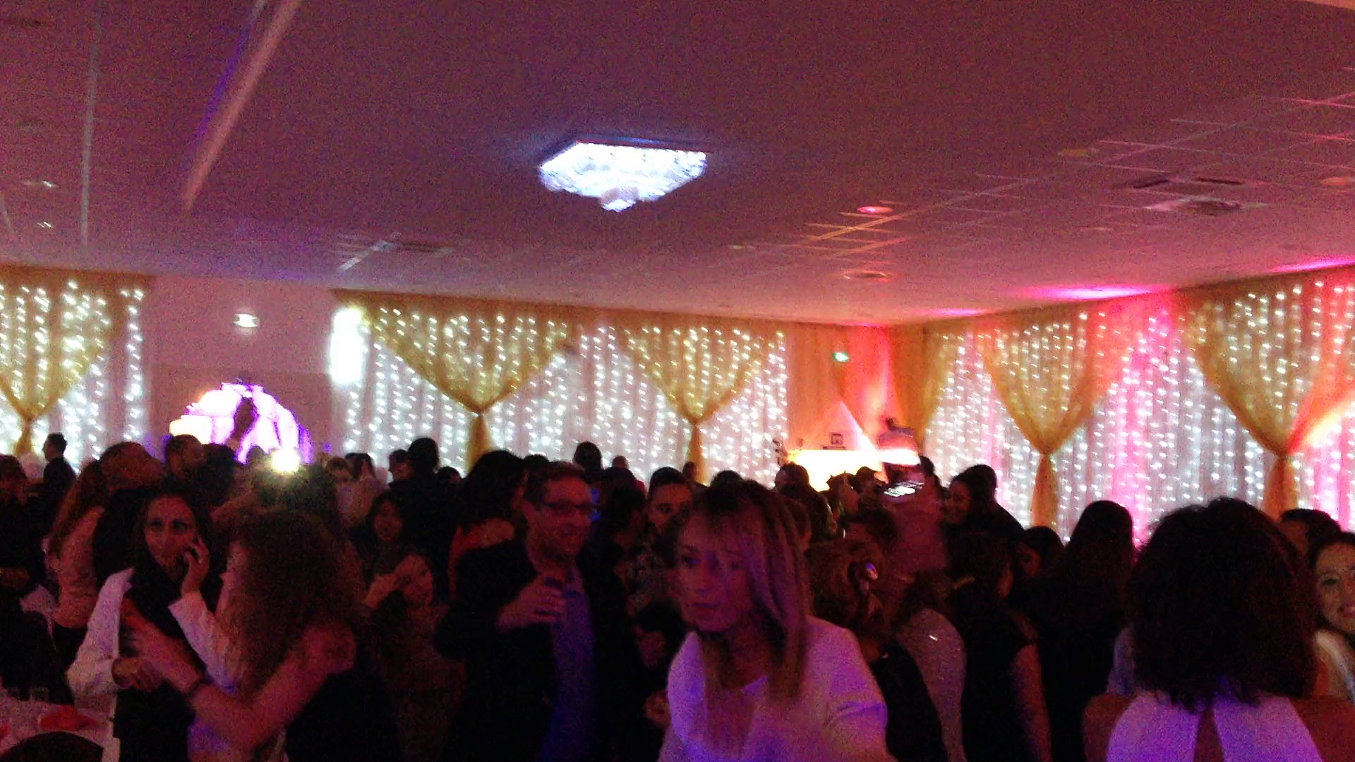 AMBIANCE ORIENTALE DE FOLIE I DJ KADER EVENTS DJ ORIENTAL 06.59.63.69.90 AZ EVENTS ORIENTAL