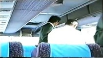 Watch Unseen Video of Pakistani Cricketers in A Bus During England Tour in 1996
