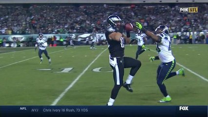 Ertz catches 35-yard touchdown pass from Sanchez