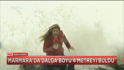 FOX TV Muhabirinin Meslek Aşkı Takdir Topladı