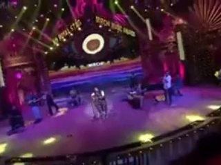Arijit Singh Mind Blowing Live Performance At 6th Mirchi Music Award 2014 - Video Dailymotion