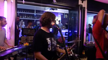 Daïpivo au k6 pub francky darling darling (live)