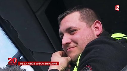 De fortes chutes de neige ont paralysé de nombreux départements vendredi