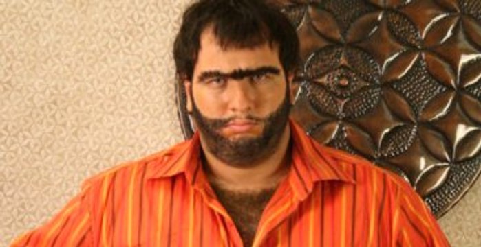 Şahan Gökbakar'dan Gupse Özay'a 'Recep İvedik'li Gönderme