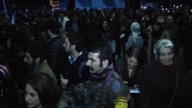 İranlı Müzisyen Mohsen Namjoo Konserine Büyük İlgi