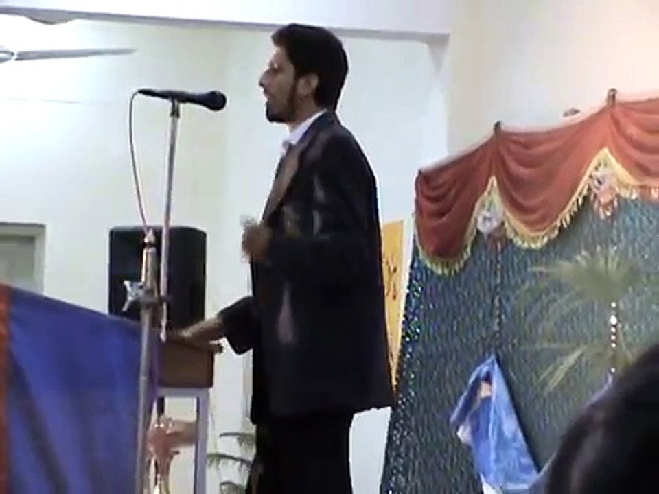 Urdu Speech Competition Usama Mansoor in Danish School.mpg