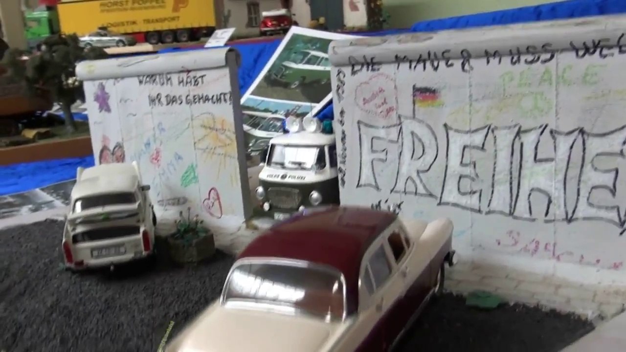 DER MAUERFALL DDR - DIORAMA