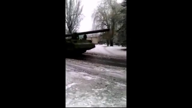 Guerre Ukraine, 2 automoteur d'artillerie lourde