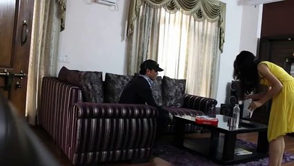 Indian Teenage Girl Trapping Pizza Boy..Everything Recorded In Camera