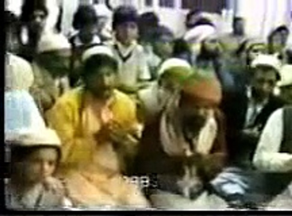 Baba_jee_Sufi_Mohammad_Naqeeb_Ullah_Shah_-_Dua-(www.yaaya.mobi)
