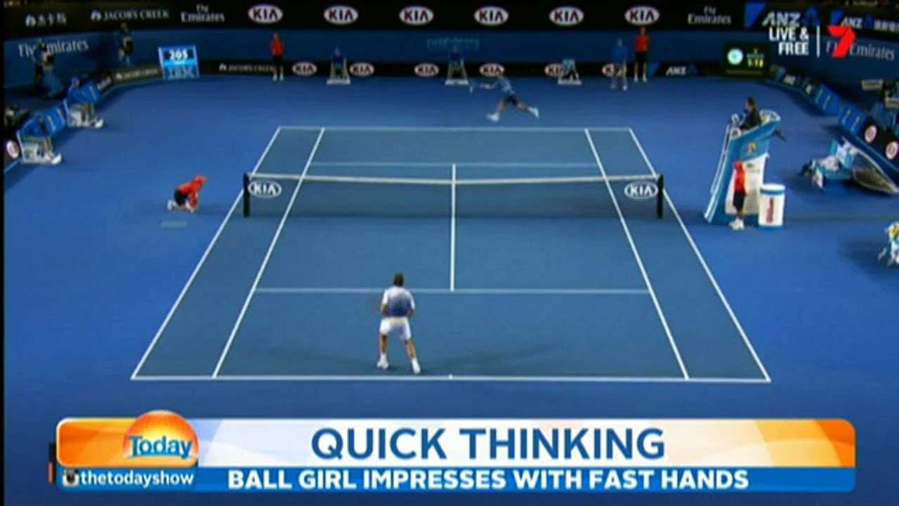 Ball girl takes classic catch at Australian Open