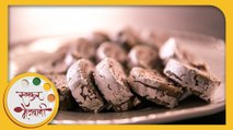 Kaju Chocolate Roll Recipe by Archana - Popular Indian Sweet Dish in Marathi - Cashew Barfi